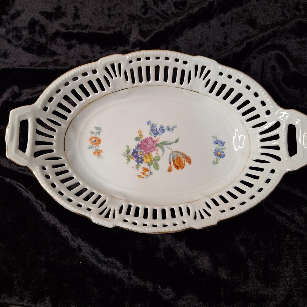 Schwarzenhammer Bavaria Germany US Zone Reticulated Floral Porcelain Bowl Dish